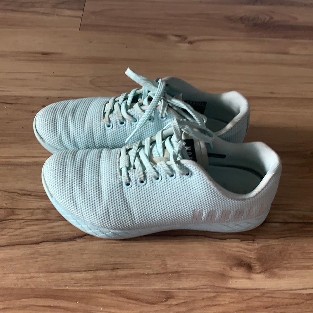 Gently used condition No Bull Trainers.